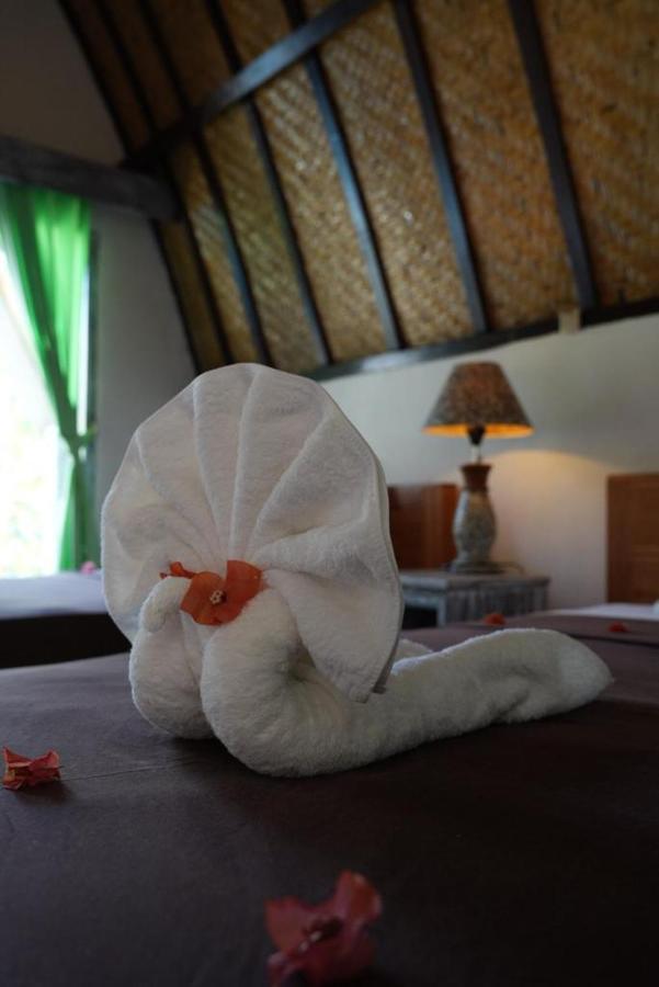 Copacabana Gili Air Hotel Mataram Exterior photo