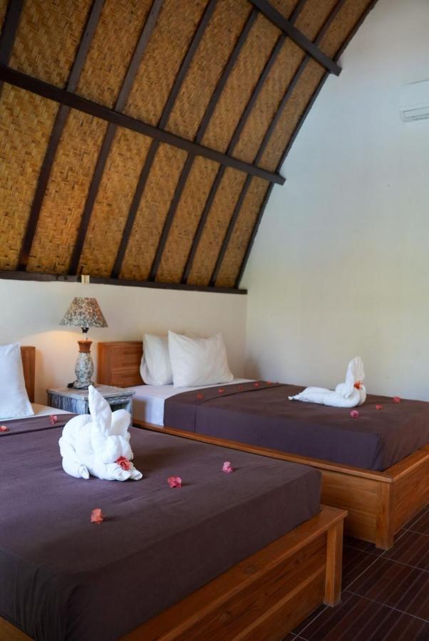 Copacabana Gili Air Hotel Mataram Exterior photo